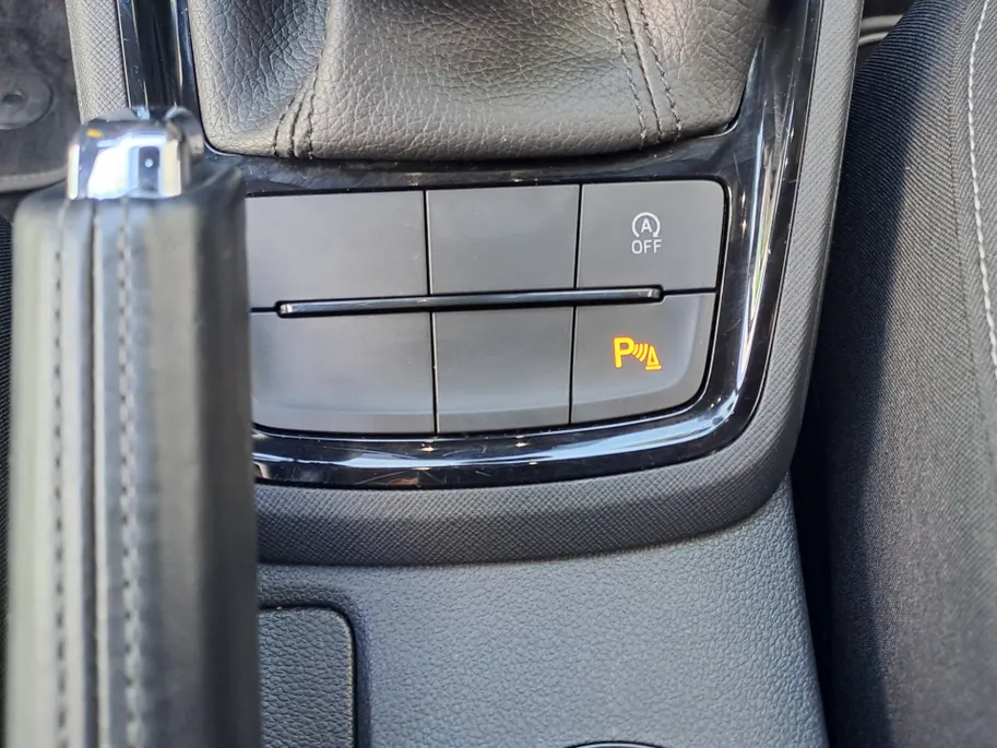 Škoda Scala 1.0 TSI Sport Business | Navigatie | Adaptive Cruise | Sensoren | Climate | Apple Carplay/Android Auto
