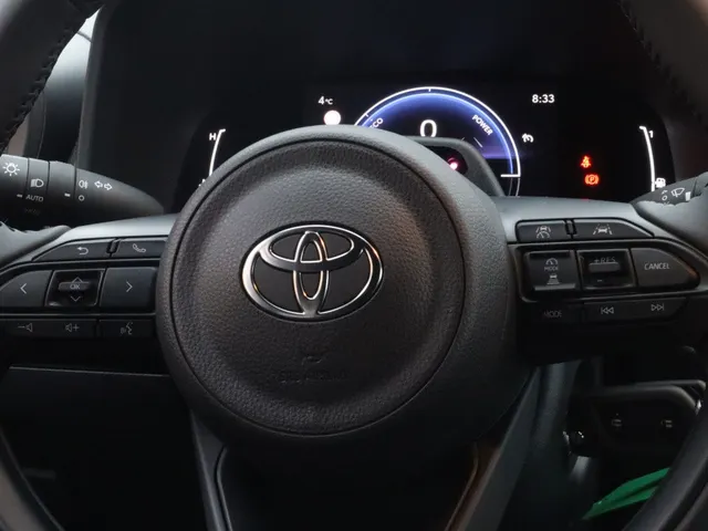 Toyota Aygo X Hybrid 115 play | Camera | Apple/Android Carplay