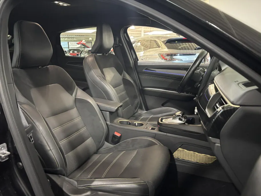Renault Arkana 145PK E-Tech Hybrid E-Tech Engineered Automaat | 9,3' Navi | Digital Cockpit | Apple CarPlay/Android Auto | Climate Control | Adaptive Cruise Control | Full LED | Leder | Stoelverwarming |