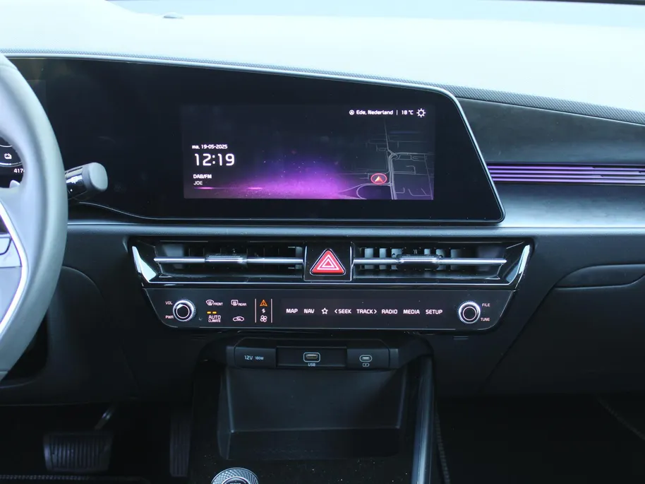 Kia Niro 1.6 GDi Hybrid DynamicLine | Camera | Cruise adapt. | Clima | 16' LM | Navi | Keyless |