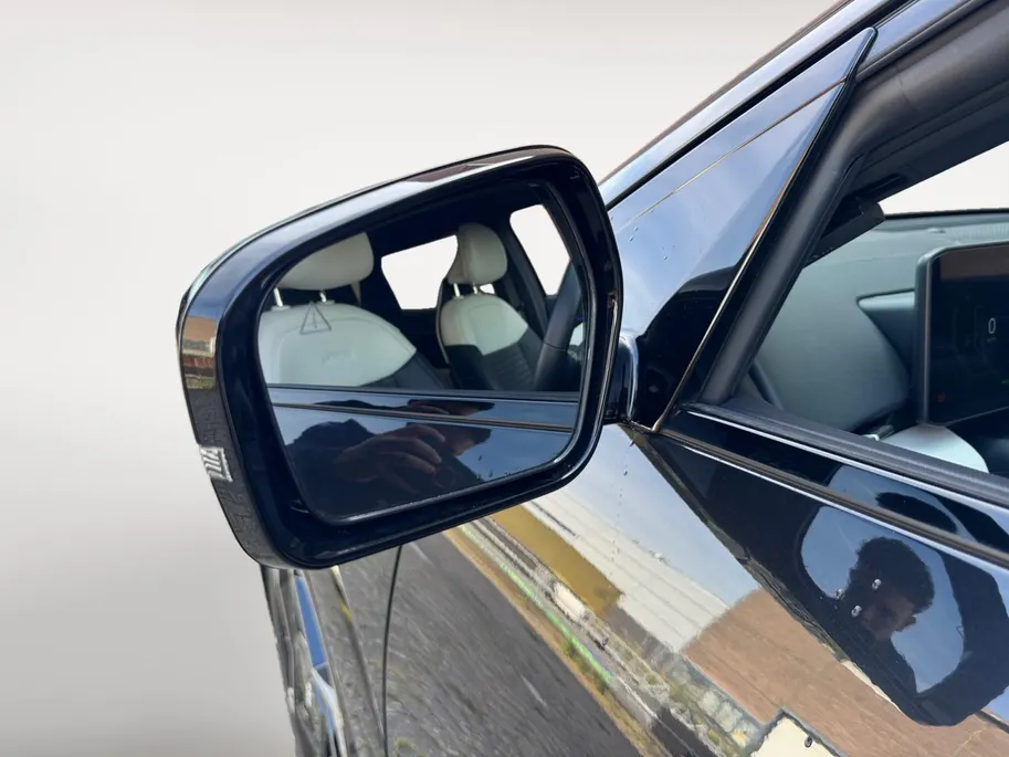 Kia EV4 Hatchback GT-Line Business Edition 81.4 kWh | Demo model | Stoel-Stuur verwarming | Draadloos Apple Carplay - Android Auto | GT-Line Exterieur en Interieur Details | Kia Leiderdorp 071 760 06 00