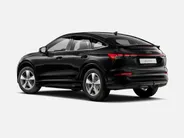 Audi Q4 Sportback Q4 Sportback Advanced edition 204 PK · Hemelbekleding zwarte stof · Lendensteunen · Trekhaak elek. wegklapbaar