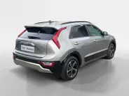 Kia Niro 1.6 GDi Hybrid DynamicPlusLine | Cruise Control | Climate Control | Open Dak | Navigatie | Camera | Parkeersensoren | Stoelverwarming | Stuurverwarming |