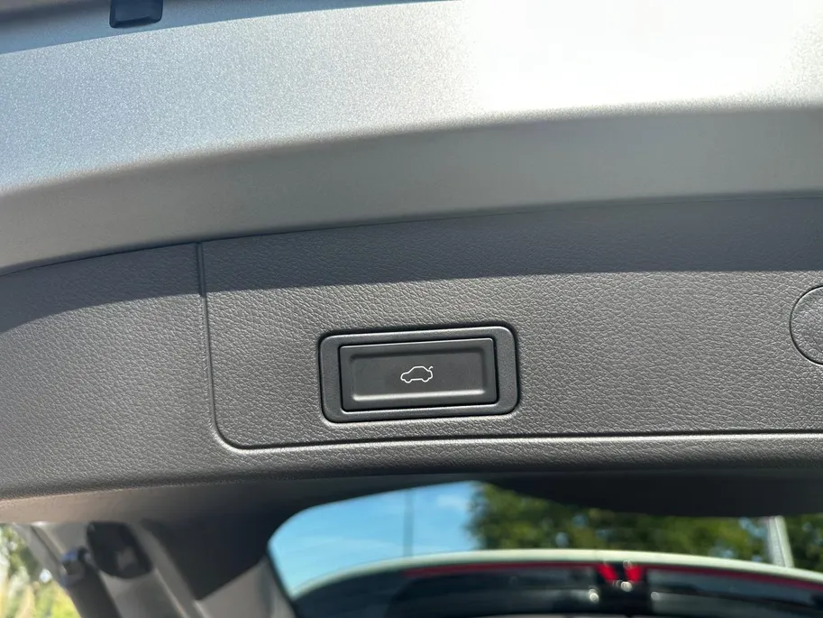 Chery TIGGO 8 1.5TGDI PHEV UNIQUE | 7 Zitplaatsen | Garantie 2033 | Pano | Full Option |