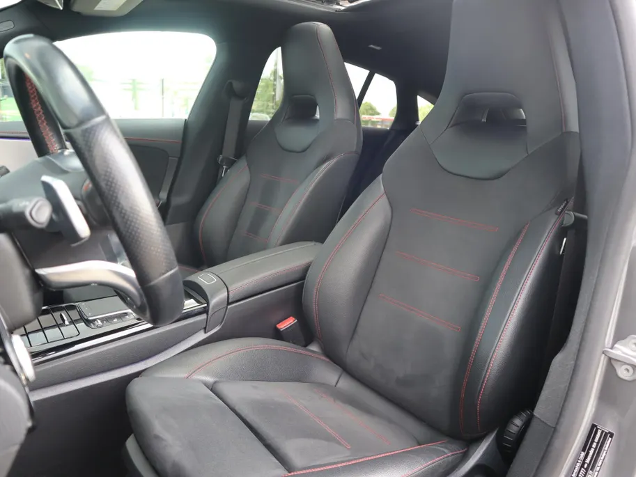 Mercedes-Benz CLA Shooting Brake 250 e Premium l Panoramadak l Stoelverwarming l Achteruitrij camera