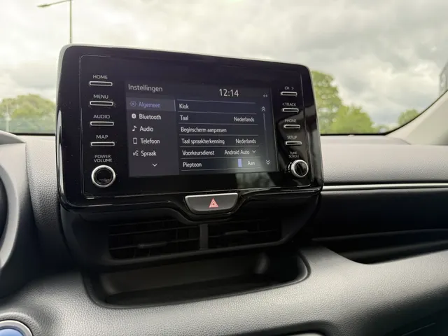 Toyota Yaris 1.5 Hyb. Dynamic | Stoelverwarm. | Allseason | Carplay |