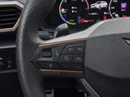 CUPRA Formentor 1.4 e-Hybrid VZ 245pk DSG Performance · Panoramadak · Inklap. Trekhaak · Camera · Keyless · Dodehoeksensor · Stuur- & Stoelverwarming ·