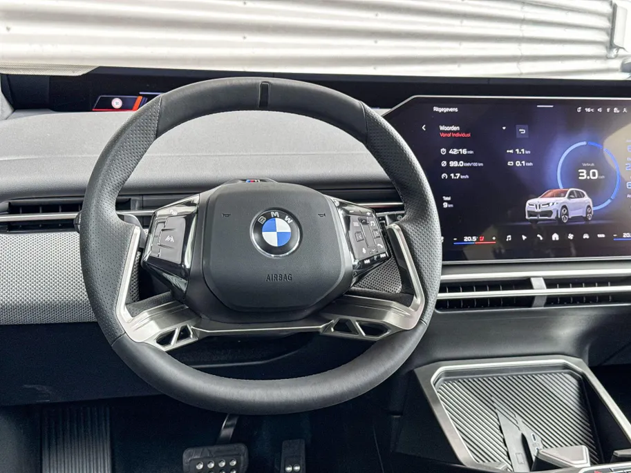 BMW iX3 40 eDrive 83 kWh