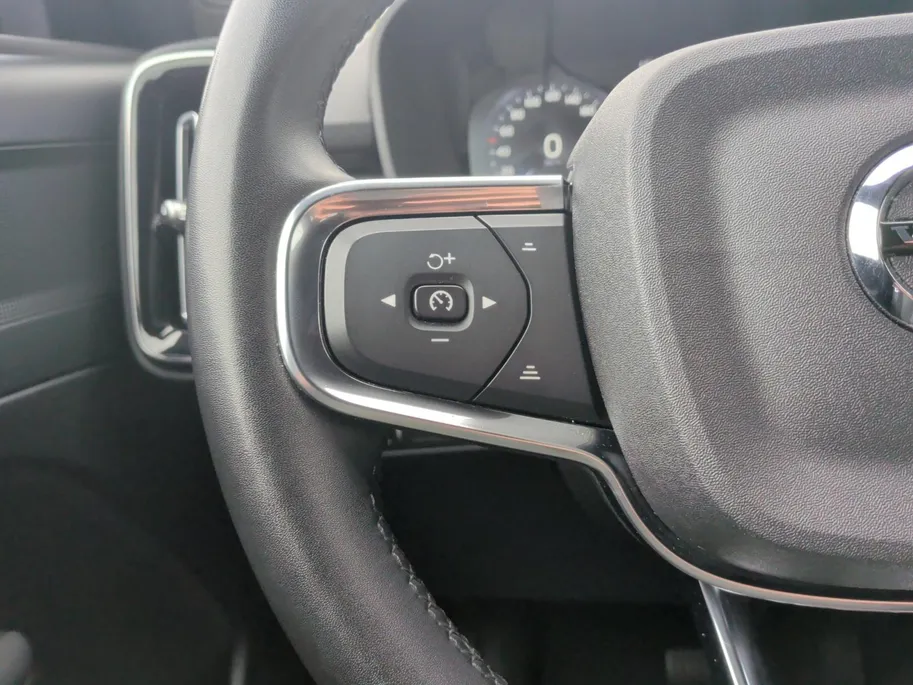 Volvo XC40 1.5 T4 Recharge Inscription Hybride| Perfecte staat! | Climate | Navigatie | Carplay  enzo. Snel rijden en inclusief standaard 12 maanden garantie!