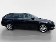 Škoda Octavia Combi 1.0 TSI Greentech Business Edition Plus | Weinig kilometers! | Afneembare Trekhaak | Achteruitrijcamera | Apple Carplay/Android Auto | Climate Control | 12 maanden garantie! |