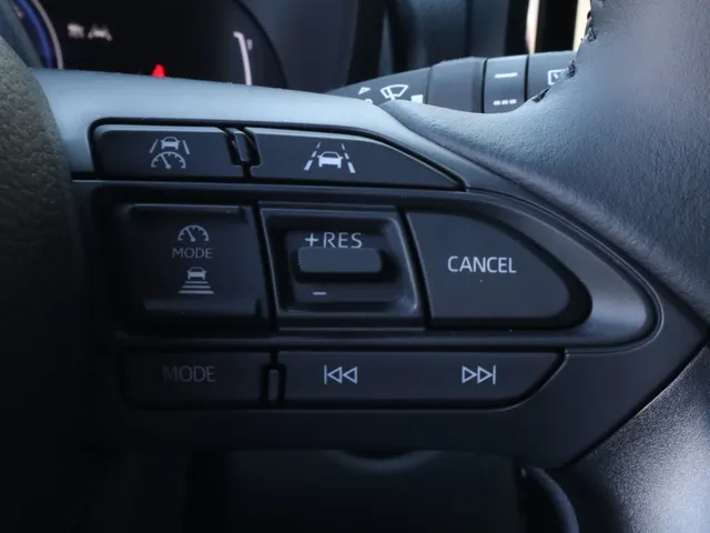 Toyota Yaris Cross 1.5 Hybrid 130 First Editon | Stoel/Stuur Verwarming | Dodehoek Detectie | Carplay