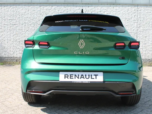 Renault Clio 1.8 Hybrid 160 techno *DEMONSTRATIEWAGEN*