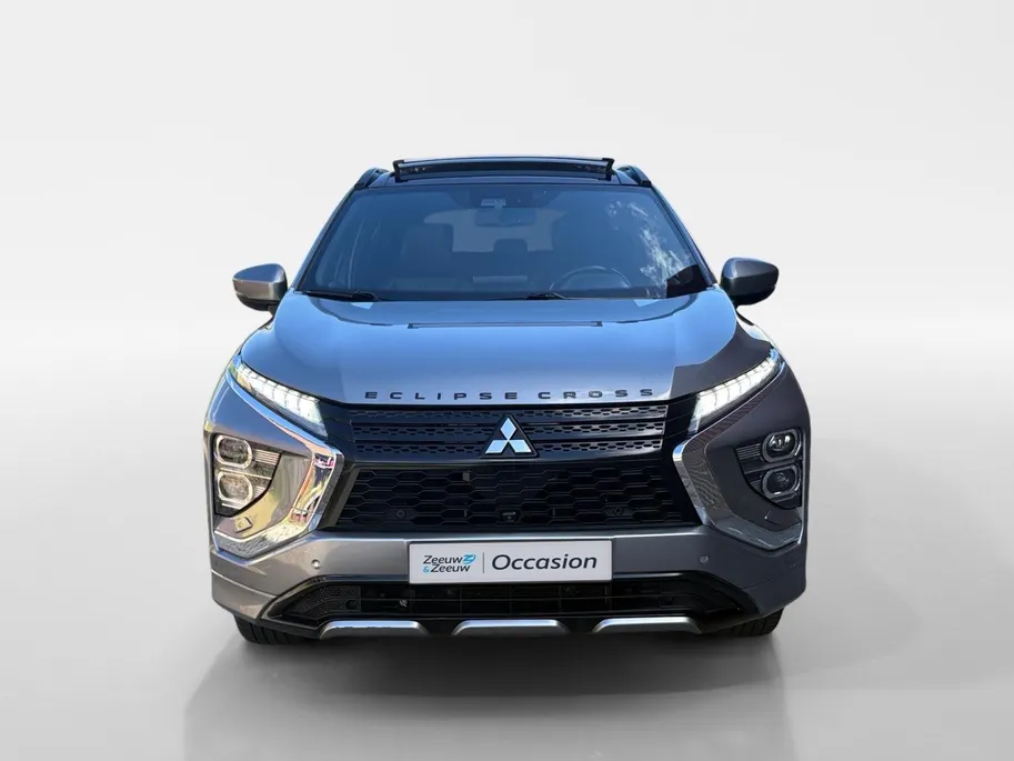 Mitsubishi Eclipse Cross 2.4 PHEV Instyle Trekhaak | Stoel verwarming | Achteruitrijcamera | Leder | Cruise control
