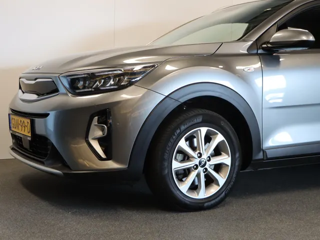 Kia Stonic 1.0 T-GDi MHEV DynamicLine