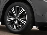 Volkswagen Tiguan 1.5 TSI 150pk DSG Elegance · Camera · Apple/Android Car Play · Stuur- & Stoelverwarming · ACC · Elek. Inklapbare Spiegels ·