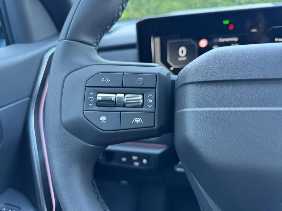 Kia Seltos X-Line Advanced 1.6 GDi Hybrid | Nieuw model! | Head-up display | Harman Kardon Speakers | 19' velgen | Nu met €1.000,- inruilpremie!