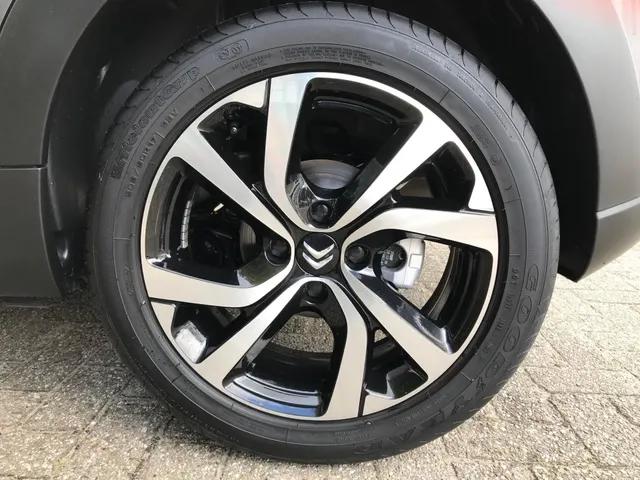 Citroën C3 1.2 Max 110pk EAT6 Automaat