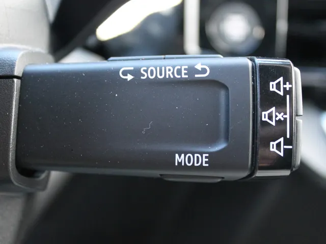 Renault Clio 1.8 Hybrid 160 PK esprit Alpine | Harman Kardon geluid 9 luidspeakers | Dode hoek detectie | Camera achter | NIEUW OP VOORRAAD