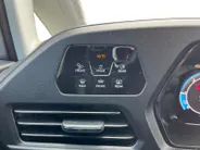 Volkswagen Caddy Cargo 2.0 TDI Style L1H1 122 pk Automaat | LM Velgen zwart | Sidebars | Lederen bekleding | Stoelverwarming | Laadruimtebescherming
