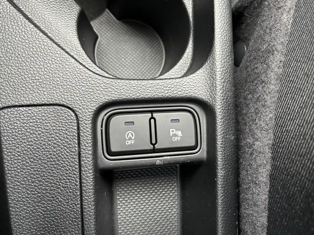 Hyundai i10 1.0i Comfort | All seasons