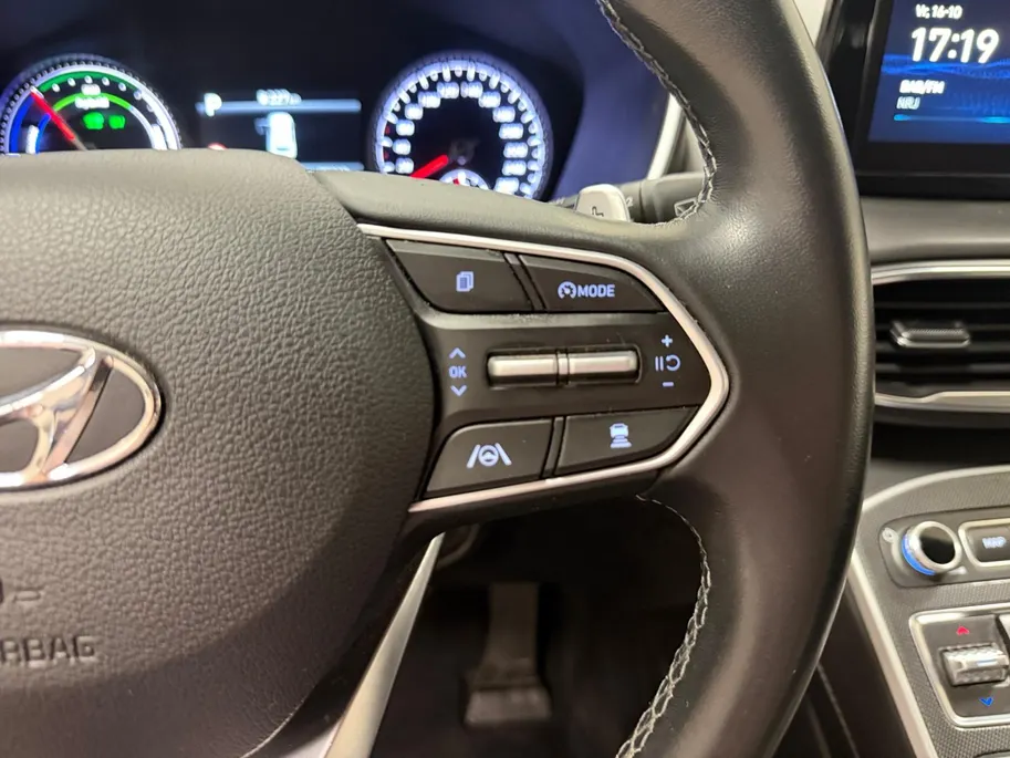 Hyundai Santa Fe 1.6 PHEV | COMFORT SMART | 7 PERS. | LEDER | NAVI | CAMERA |