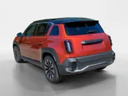 Renault 4 comfort range iconic canvas dak 52 kWh elektrisch vouwdak , nu met 1800,- voorraad korting .  Apple Carplay/Android Auto , Pack Advanced Driving Assist , Harman/kardon premium audio , lichtmetalen velgen 18' , voorstoelen verwarmd , warmtepomp , navigatie