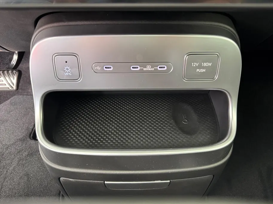 Hyundai IONIQ 9 LOUNGE | AWD | 110KWH | 7 PERSOONS |