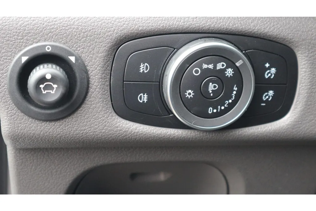 Ford Transit 350 2.0 130pk L3H2 Trend | Trekhaak |