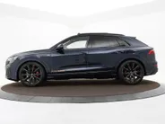 Audi Q8 55 TFSI e quattro Pro Line S 394 PK · 22' LM Velgen · Glazen panorama dak · B&O Premium 3D · Assist. plus, remote park · Stoelventilatie + Massage · Trekhaak · Servosluiting