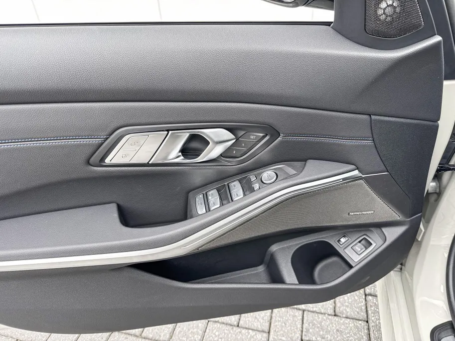 BMW 3 Serie Touring 330e