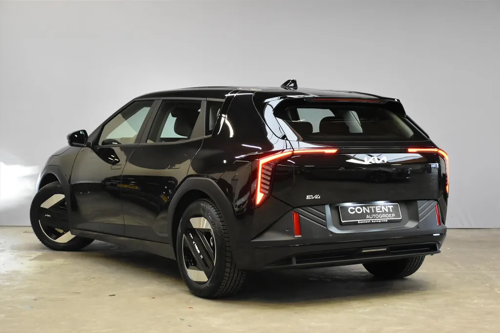 Kia EV4 58,3 kWh 204PK Air NIEUW