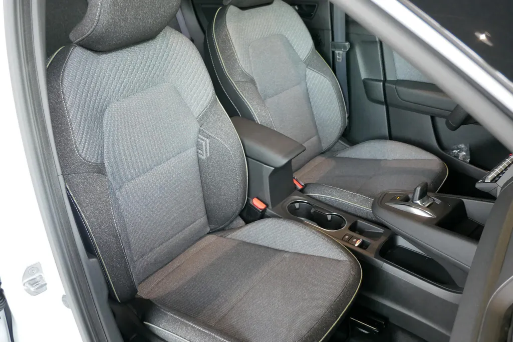 Renault Captur 1.8 E-Tech full hybrid 160 techno | Profiteer nu van €3.000,- Zeeuw & Zeeuw voorraadkorting |Electrisch schuif/kantel dak | Harman Kardon | Op voorraad |