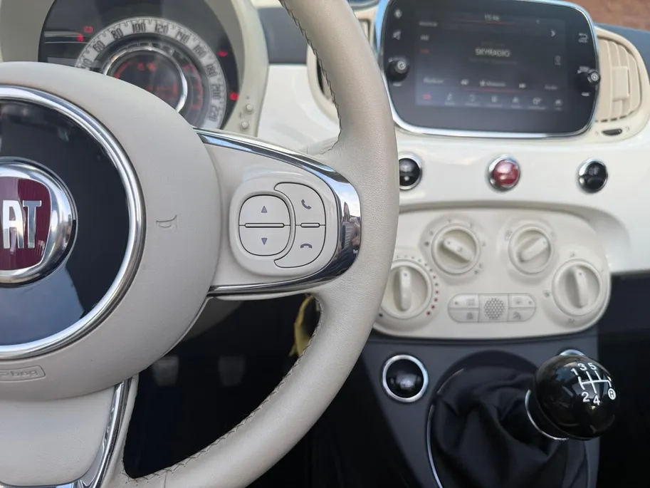 Fiat 500C 1.2 Lounge | Open Dak | Bluetooth | All Season Banden | Airco | Lederen Bekleding | LMV | 12 Maanden BOVAG Garantie