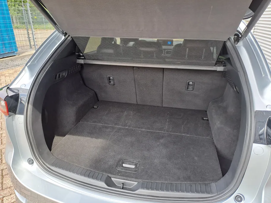 Mazda CX-5 2.5 SkyActiv-G 194 Signature AUTOMAAT | 360 Camera | Stoelverkoeling | Stoelverwarming | Adaptieve Cruise | Schuifdak | Elektr. Achterklep | Apple Carplay/Android Auto | Navigatie | Wegklapbare TREKHAAK
