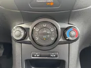 Ford Fiesta 1.0 Style Ultimate | Dealer onderhouden | NL auto | Navigatie | Parkeersensoren voor en achter | Achteruitrijcamera | 15' lichtmetalen velgen | Airco | Cruise control | Bluetooth | Privacy glas | Bovag garantie |