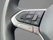 Volkswagen Golf 1.5 eTSI 110KW/150PK Goal · Navigatie · Apple/Android Car Play · Camera + Parkeersensoren · Trekhaak · Garantie t/m 22-07-2027