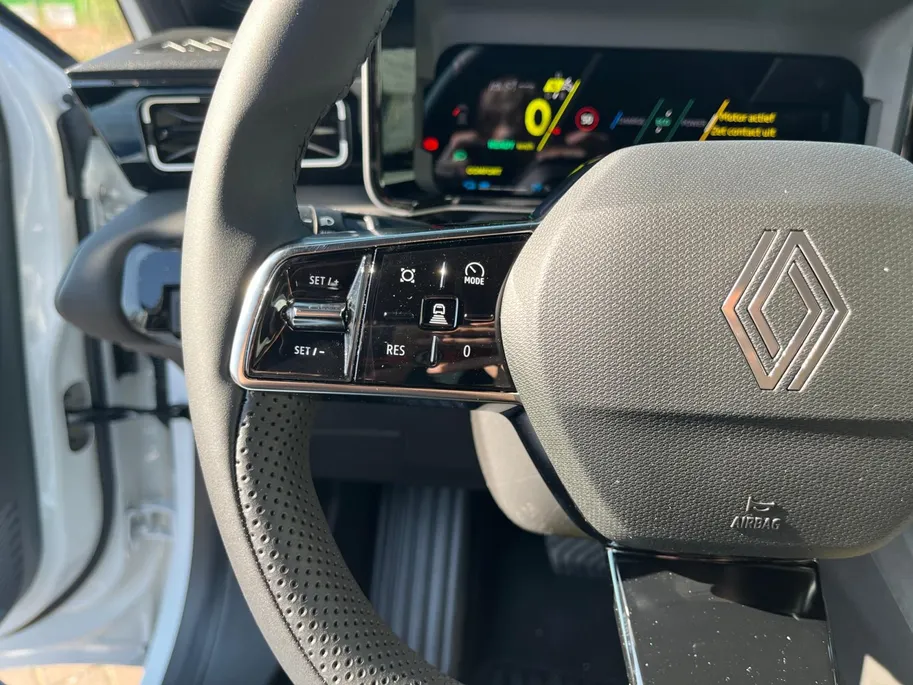 Renault 5 comfort range iconic cinq 52 kWh