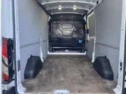 Ford Transit 350 2.0 TDCI 130 pk L3H2 Trend Navigatie - Apple Carplay/ Android Auto - Achteruitrijcamera - laadruimtebescherming
