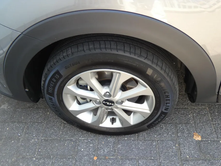 Kia Stonic 1.0 T-GDi 100pk DynamicLine