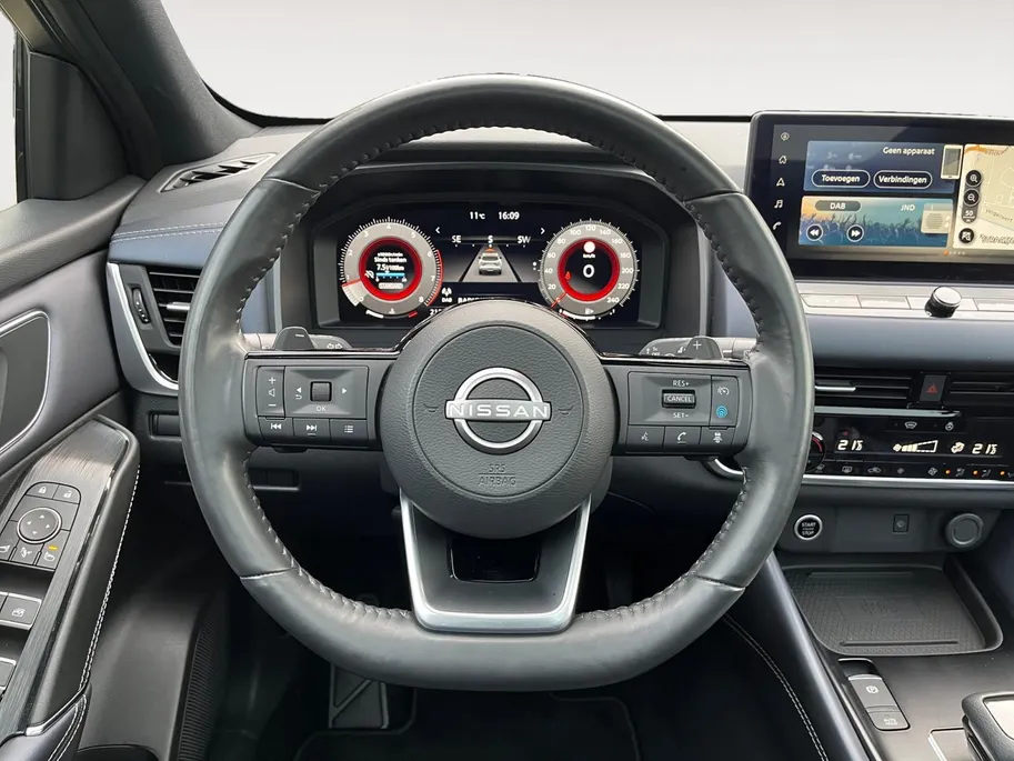Nissan QASHQAI 1.3 MHEV Xtronic Tekna | Panoramadak | 360 camera | Carplay | Stoel- en stuurverwarming