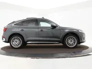 Audi Q5 Sportback 50 TFSIe 299pk S-Tronic S edition Competition · Panoramadak · Camera · Keyless · Elek. Stoelen + Geheugen Bestuurder · Elek. Achterklep · Apple/Android Car Play ·