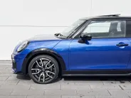 MINI Cooper 3-deurs 1.5 Cooper C John Cooper Works XL