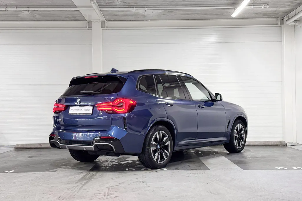 BMW iX3 Executive