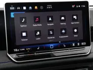 Volkswagen Tiguan 1.5 eHybrid 272pk DSG R-Line Business · Trekhaak · Panoramadak · Dodehoeksensoren · Apple/Android Car Play · Camera · Garantie t/m 23-08-2028 of 100.000km