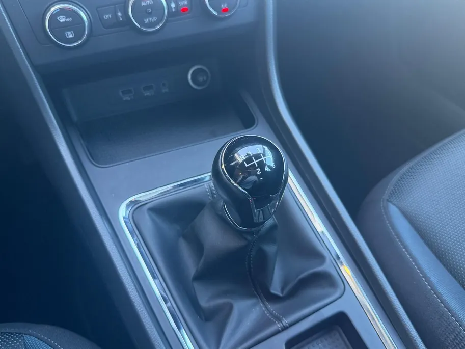 SEAT Ateca 1.0 EcoTSI Style 12 maanden garantie! | Apple carplay/ Android auto | Cruise control | Clima | Camera |