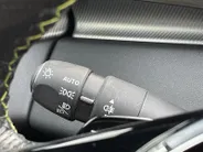 Peugeot 408 1.6 HYbrid GT 225 EAT8 First Edition *Navi*360Camera*Schuif/kanteldak*Trekhaak*Focal Audio*Adapt. Cruise Control* Memory stoel*Elekt. achterklep*Zeer nette auto!