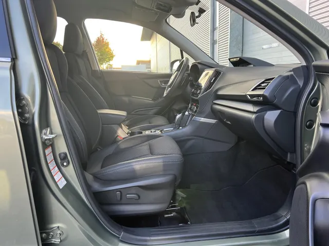 Subaru Forester 2.0i e-BOXER Luxury Automaat | Apple Carplay & Android Auto |