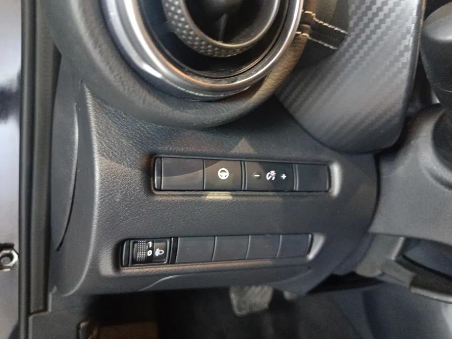 Nissan Juke HYBRID143 TEKNA Auto |Automaat| Lederen bekleding| Navigatie| 360grd Camera| Pro-pilot|145PK | Pdc voor en achter| Bose audio| Climate Controle | I-key |