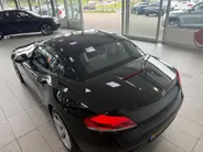 BMW Z4 Roadster sDrive23i 204PK Handgeschakeld Executive Stoelverwarming