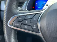 Renault Symbioz 1.6 E-Tech full hybrid 145 techno Navigatie*Camera*Parkeersensoren*Trekhaak*All Season banden*Adapt. Cruise Control*Climate Control*1ste eigenaar!